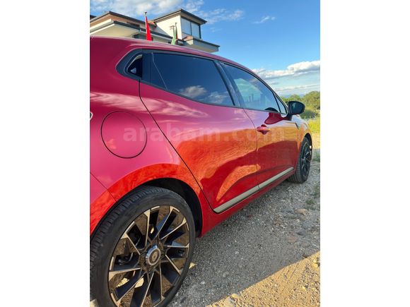 Sahibinden Renault Clio 1.0 TCe Techno Esprit Alpine 2024 Model