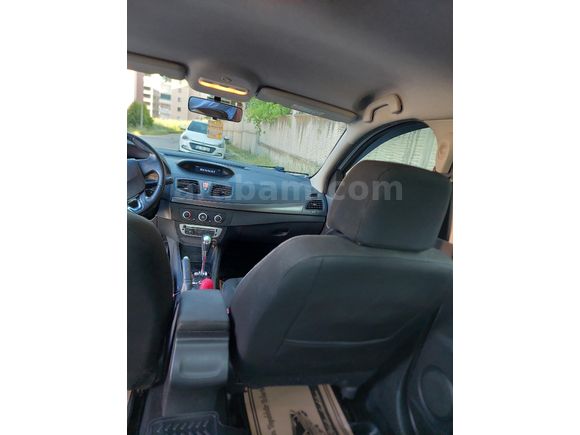 Sahibinden Renault Fluence 1.5 dCi Touch 2015 Model