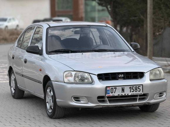 İLK SAHİBİNDEN HATASIZ 2002 MODEL 1.3 LX KLİMA ÇİFT EİRBEG ABS KLİMA  194 BİN  KM