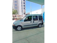 Sahibinden Renault Kangoo 1.4 RTE 2001 Model  400.000 km Gri (Gümüş)