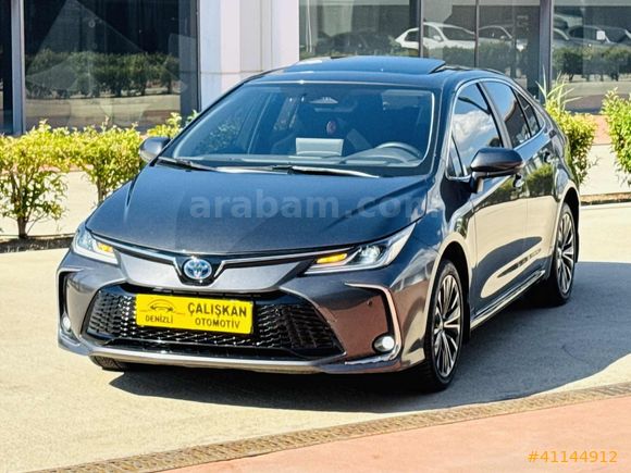 2023 SIFIRGİBİ COROLLA PASİON X PACK HYBRİT+BENZİNLİ 40'binKMDE