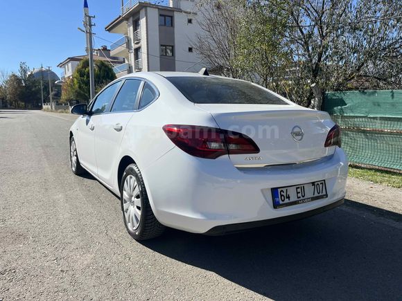 Opel Astra 1.6 Edition 2015 Model Uşak  193000 km