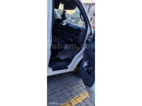 Sahibinden Volkswagen MultiVan 1.9 TDI 2004 Model  353.000 km Beyaz