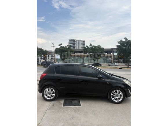 Sahibinden ! 157binde !  Opel Corsa 1.3 CDTI Enjoy 2011 Model 