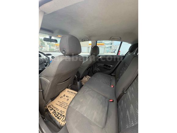 Sahibinden ! 157binde !  Opel Corsa 1.3 CDTI Enjoy 2011 Model 