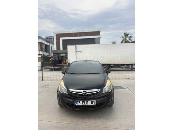 Sahibinden ! 157binde !  Opel Corsa 1.3 CDTI Enjoy 2011 Model 