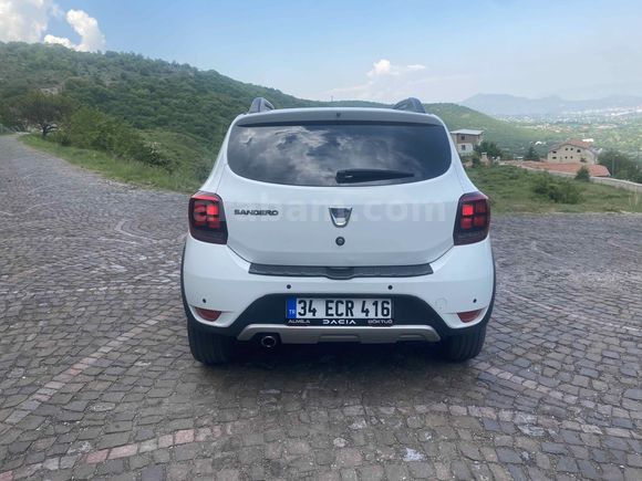 Sahibinden Dacia Sandero 0.9 TCe Stepway Easy-R 2019 Model 