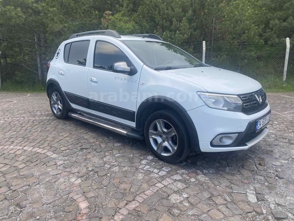 Sahibinden Dacia Sandero 0.9 TCe Stepway Easy-R 2019 Model 