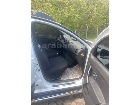 Sahibinden Dacia Sandero 0.9 TCe Stepway Easy-R 2019 Model 