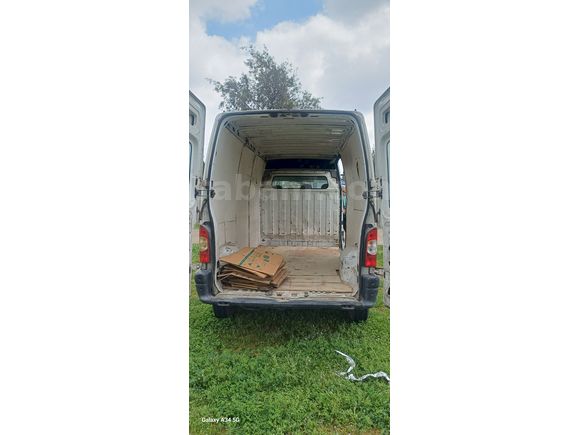 Sahibinden Renault Master 2.5 dCi 12.6 m3 2008 Model 
