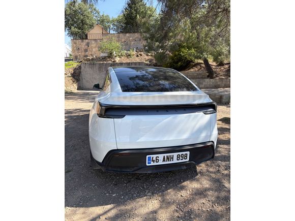Sahibinden Tesla Model Y Standart Range 2025 Model 