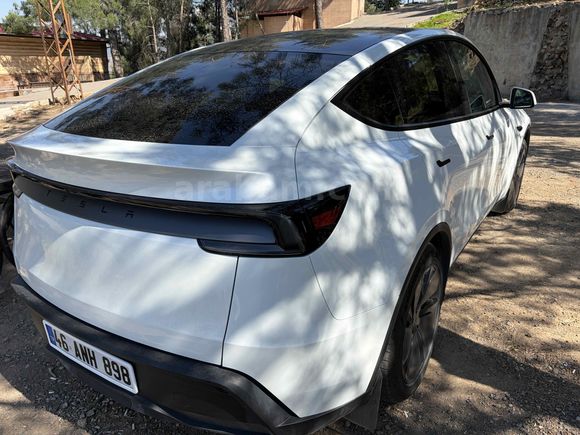 Sahibinden Tesla Model Y Standart Range 2025 Model 
