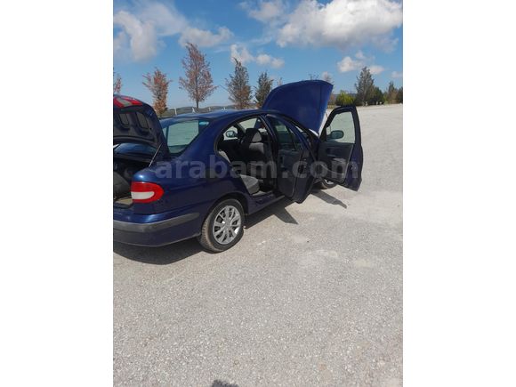 Sahibinden Renault Megane 1.6 RTE 2000 Model