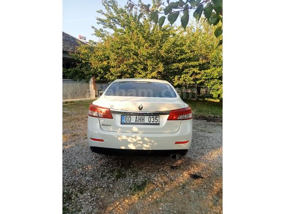 Sahibinden Renault Latitude 1.5 dCi Expression 2013 Model