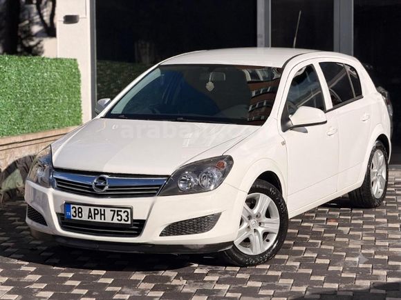 Sahibinden Opel Astra 1.6 Essentia 2012 Model