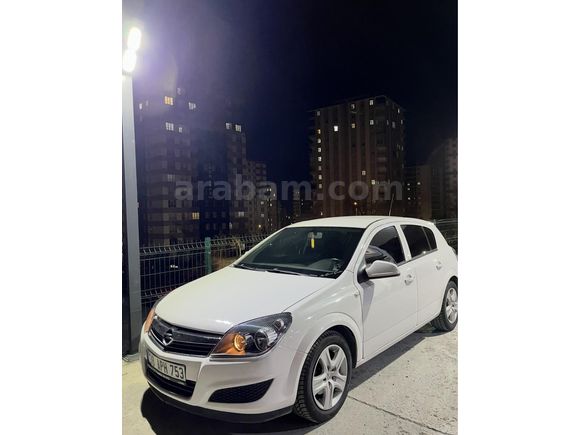 Sahibinden Opel Astra 1.6 Essentia 2012 Model