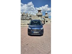 Sahibinden Ford Tourneo Courier 1.5 TDCi Titanium 2023 Model