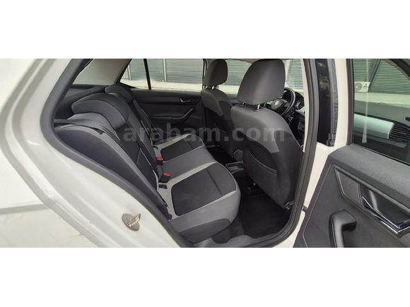 Sahibinden Skoda Fabia 1.0 GreenTec Ambition 2015 Model