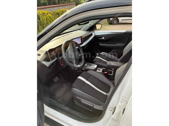 Sahibinden Opel Frontera-e GS 2025 Model 12.000 km Beyaz
