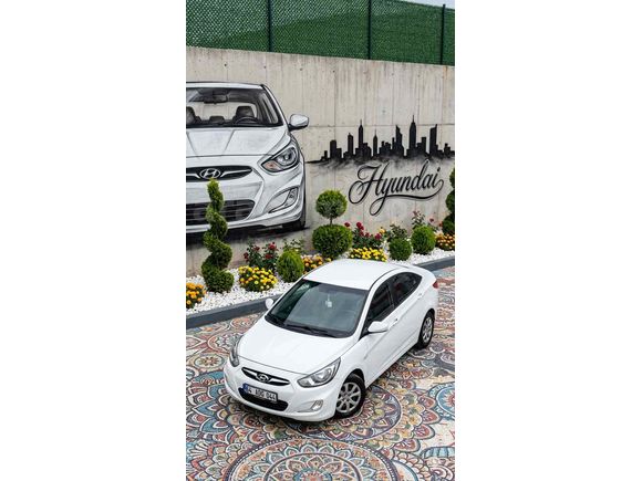 Sahibinden Hyundai Accent Blue 1.6 CRDI Mode 2012 Model 