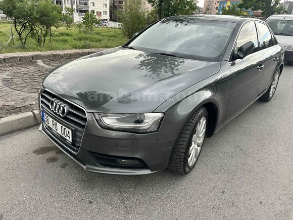 Sahibinden Audi A4 Sedan 2.0 TDI   Limousine paket 
