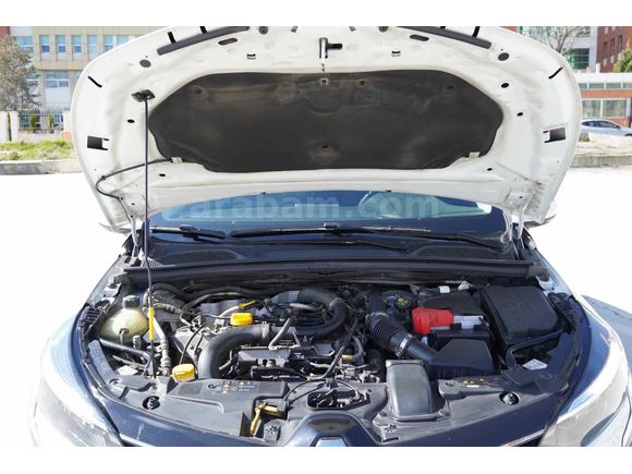 Sahibinden Renault Clio 1.0 TCe Touch 2022 Model 