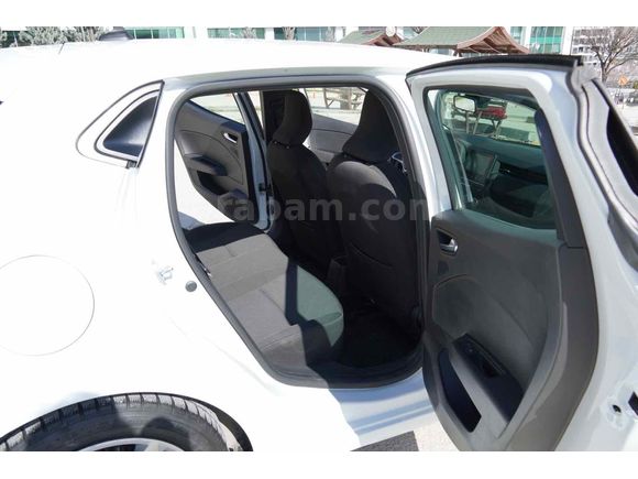 Sahibinden Renault Clio 1.0 TCe Touch 2022 Model 