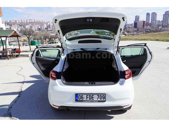 Sahibinden Renault Clio 1.0 TCe Touch 2022 Model 