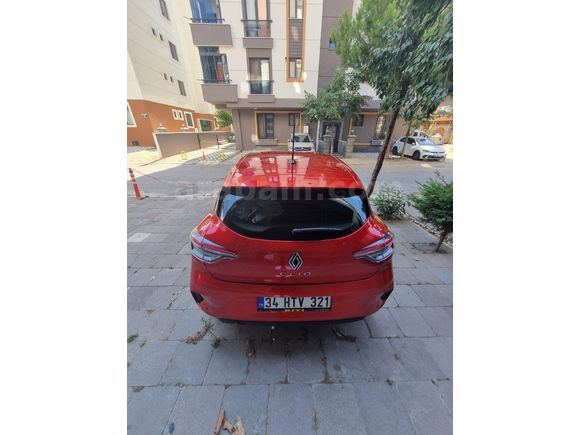 Sahibinden Renault Clio 1.0 TCe Evolution 2023 Model