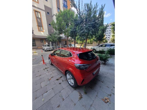 Sahibinden Renault Clio 1.0 TCe Evolution 2023 Model