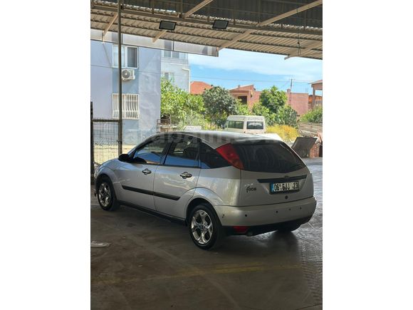 Sahibinden Ford Focus 1.6 Ambiente 2000 Model 