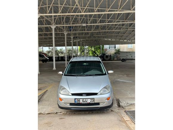 Sahibinden Ford Focus 1.6 Ambiente 2000 Model 