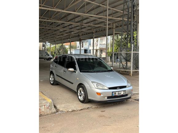 Sahibinden Ford Focus 1.6 Ambiente 2000 Model 