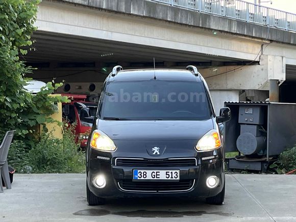  İlk elden hatasız boyasız tramersiz 2015çıkış