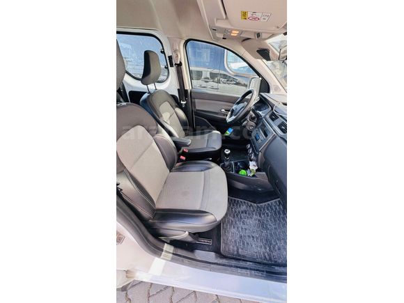 Sahibinden Renault Express 1.5 BlueDCI Touch 2021 Model 