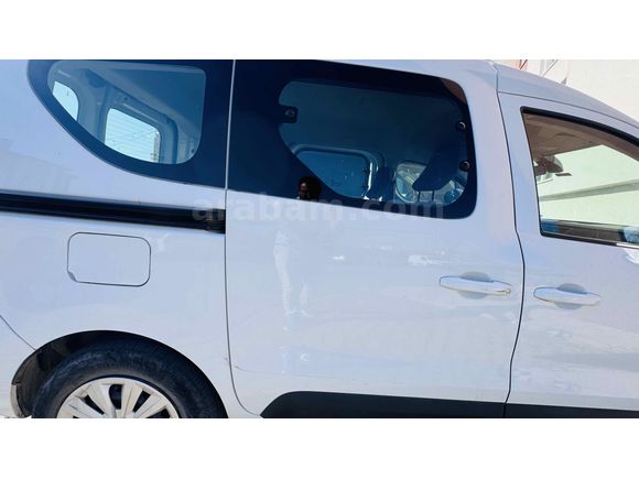 Sahibinden Renault Express 1.5 BlueDCI Touch 2021 Model 