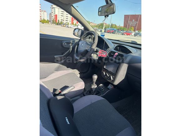 Öğretmenden Acil Satılık Opel Corsa