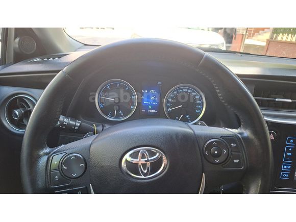 Sahibinden Toyota Corolla 1.4 D-4D Advance 2018 Model