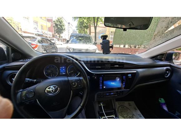 Sahibinden Toyota Corolla 1.4 D-4D Advance 2018 Model