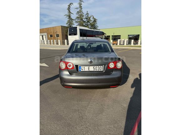 2011 Volkswagen Jetta 1.6 Primeline DSG