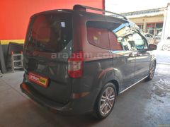 Galeriden Ford Tourneo Courier 1.5 TDCi Titanium Plus 2020 Model İzmir 108.807 km Gri