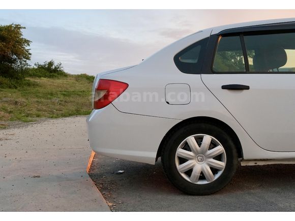 Renault Symbol 1.5dci temiz araba