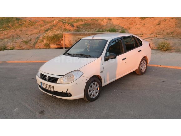 Renault Symbol 1.5dci temiz araba
