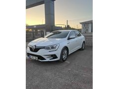 Sahibinden Renault Megane 1.3 TCe Joy Comfort 2021 Model  97.000 km Beyaz