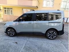 Sahibinden Ford Tourneo Courier 1.0 EcoBoost Titanium 2025 Model