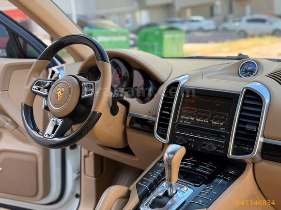 OTOMATİK PORSCHE CAYENNE 3.0 DİESEL BAYİ ÇIKIŞLI FULL