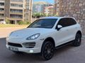 OTOMATİK PORSCHE CAYENNE 3.0 DİESEL BAYİ ÇIKIŞLI FULL