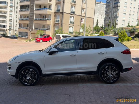 OTOMATİK PORSCHE CAYENNE 3.0 DİESEL BAYİ ÇIKIŞLI FULL