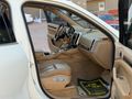 OTOMATİK PORSCHE CAYENNE 3.0 DİESEL BAYİ ÇIKIŞLI FULL