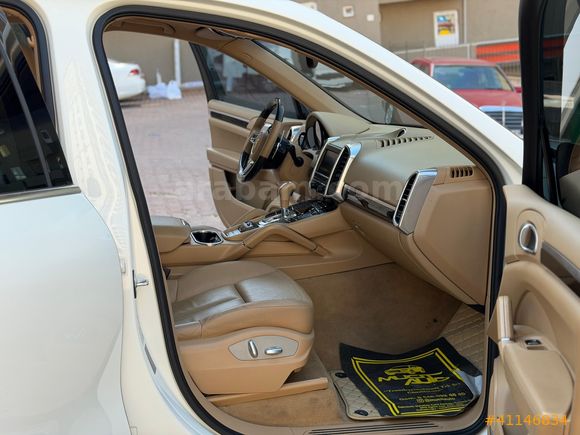 OTOMATİK PORSCHE CAYENNE 3.0 DİESEL BAYİ ÇIKIŞLI FULL